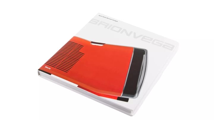 Libro brionvega senzasfondo
