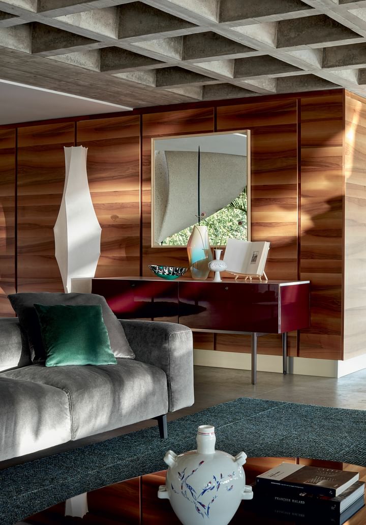 santiccioli.com | Cassina Flat