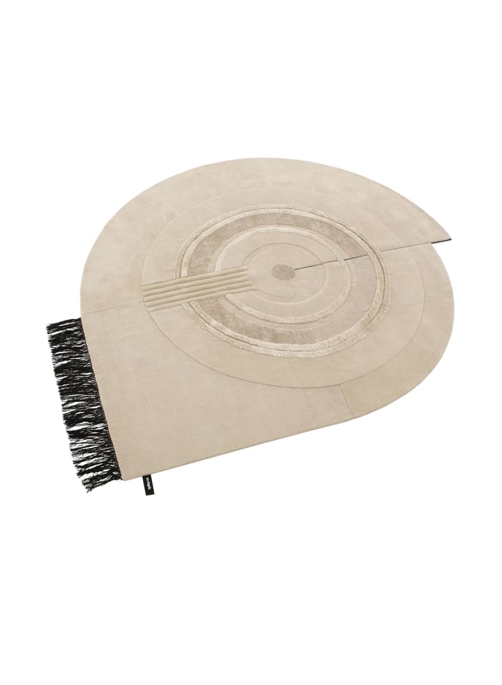 cc-tapis_cc-tapis_maeengelgeer_blissultimate_undyed_rug_perspective