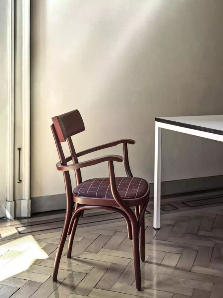 Czech design Hermann Czech Gebruder Thonet Vienna Gmb H 1 FIL Eminimizer jpg